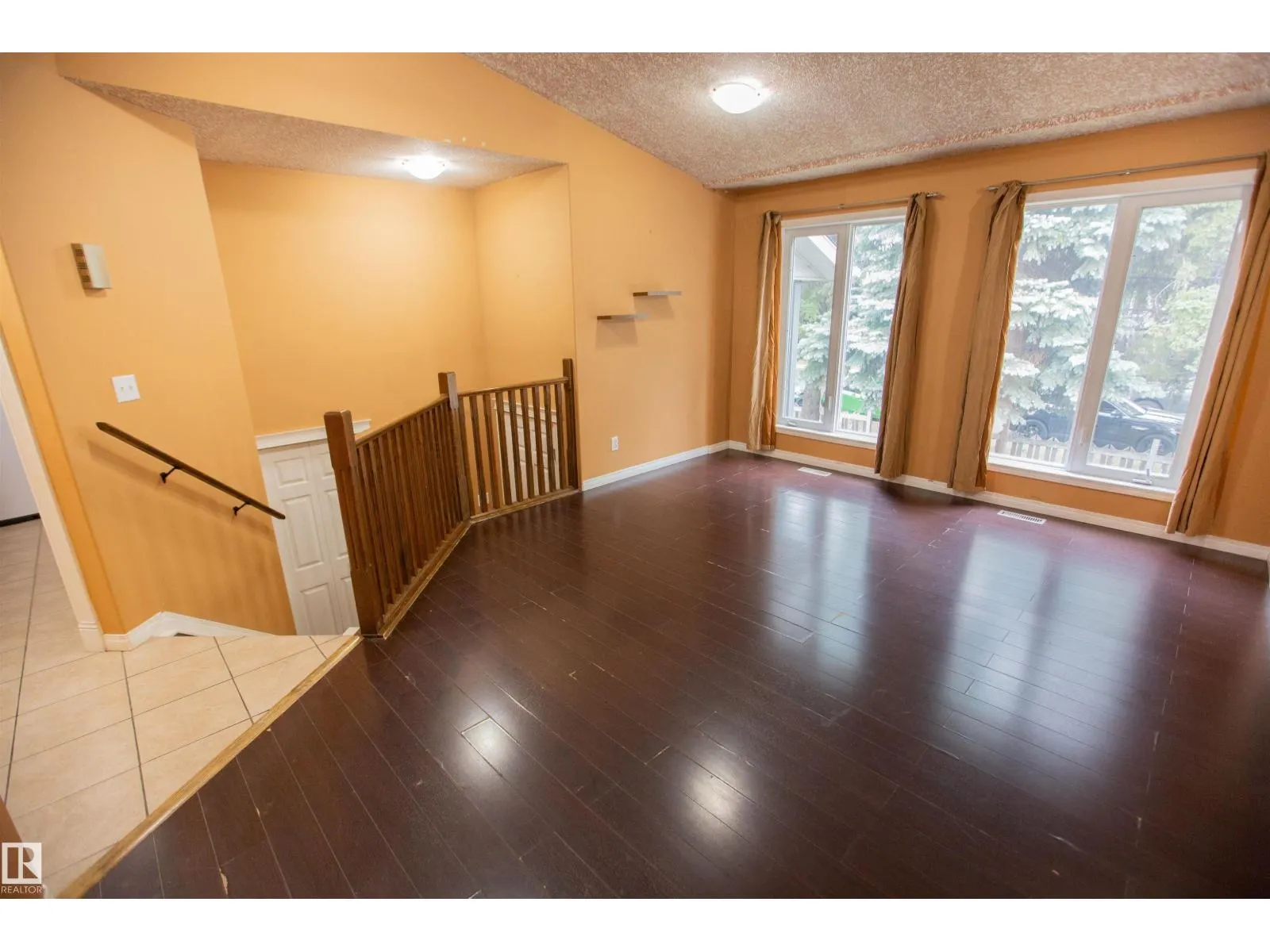 12422 88 ST NW