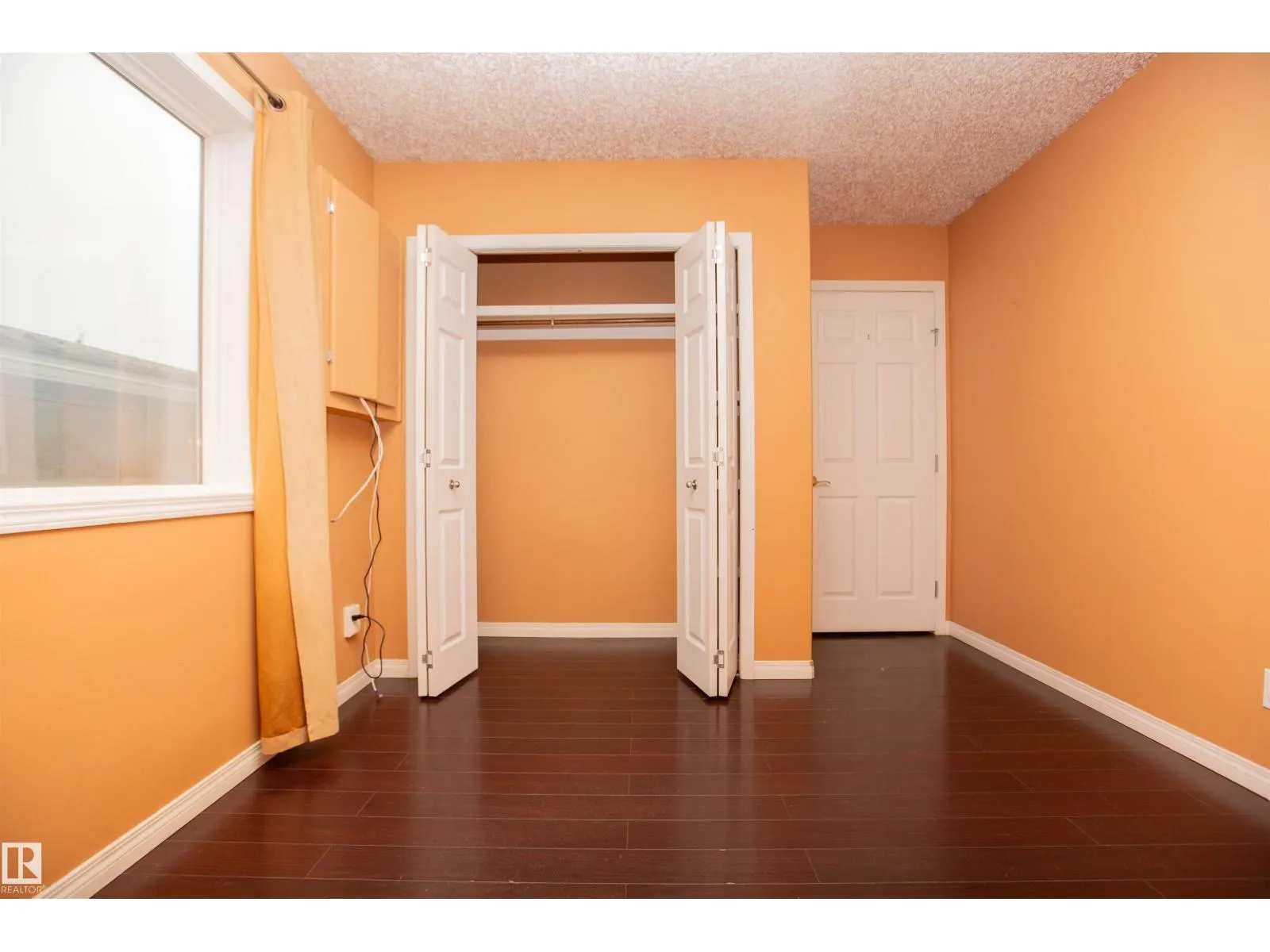 12422 88 ST NW