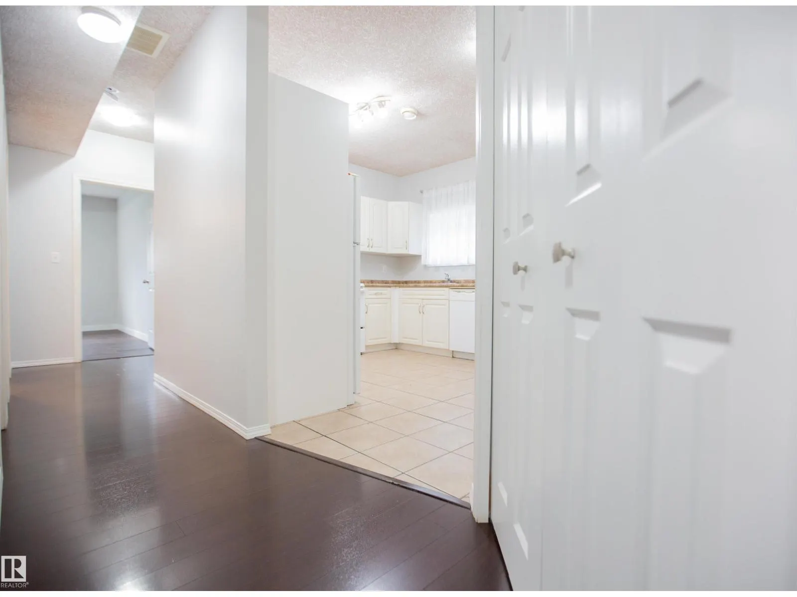 12422 88 ST NW