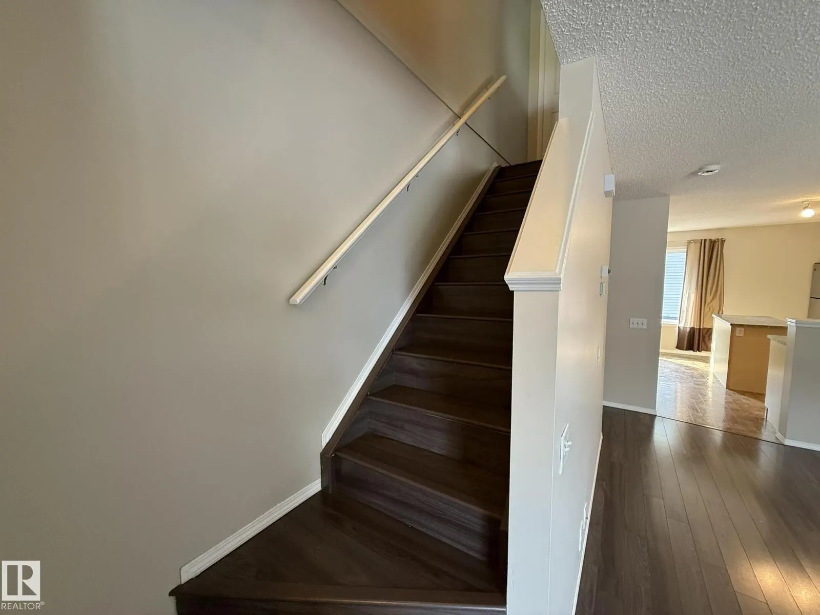 #35 3075 TRELLE CR NW