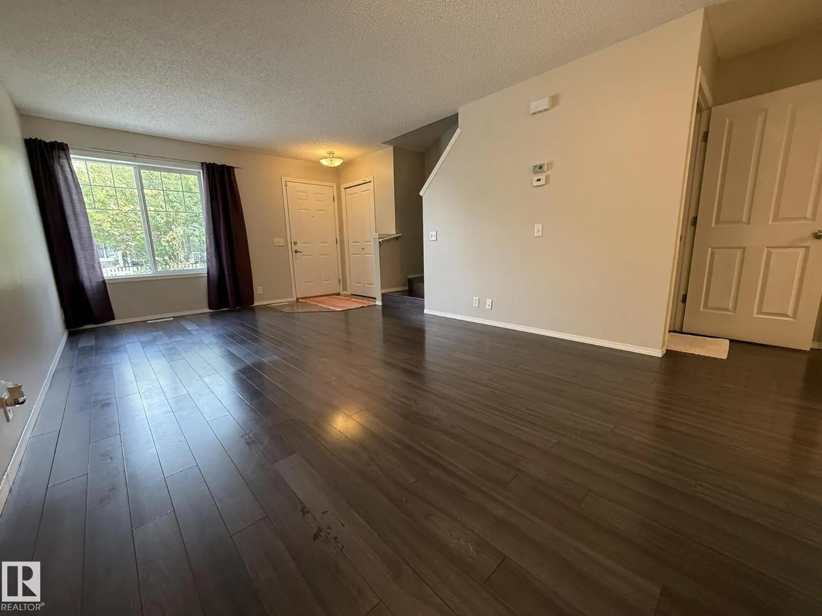 #35 3075 TRELLE CR NW