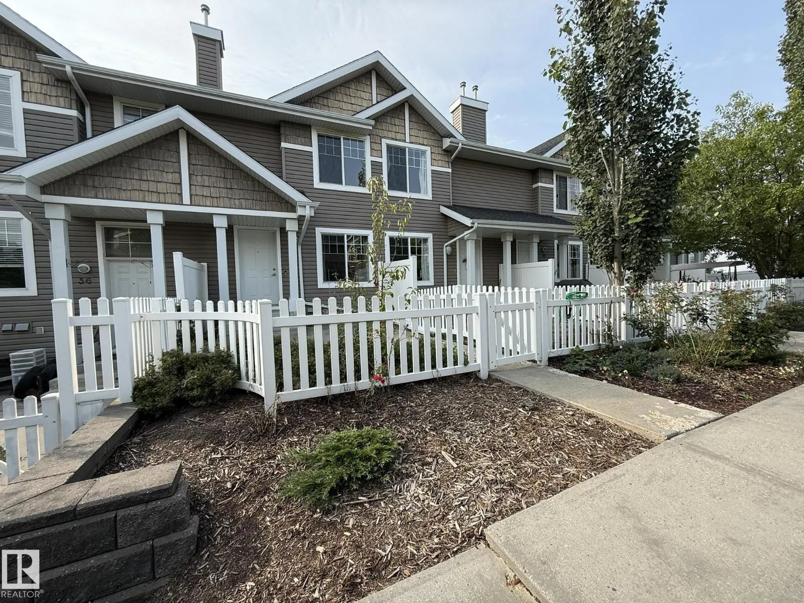 #35 3075 TRELLE CR NW