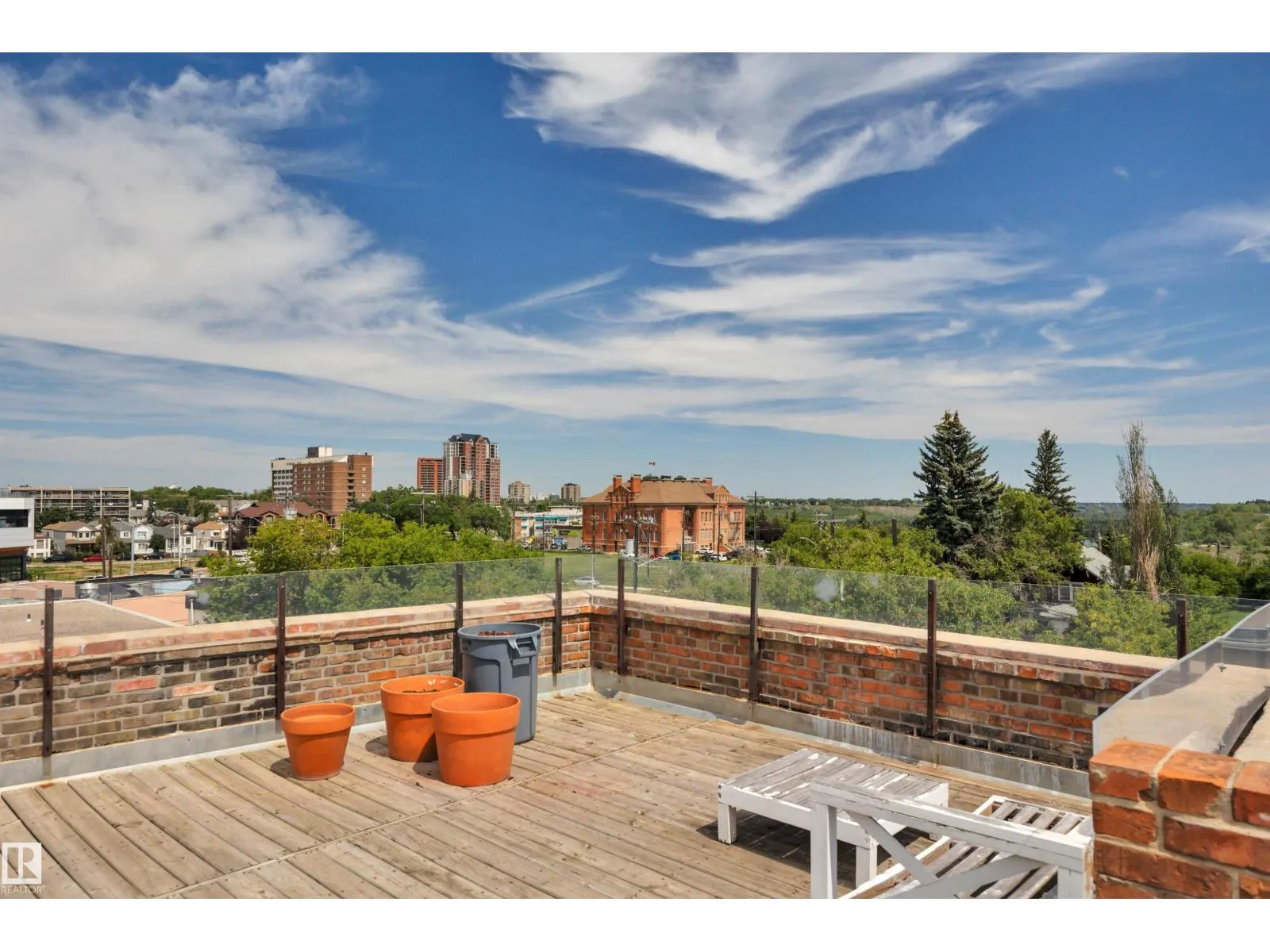 #205 10141 95 ST NW