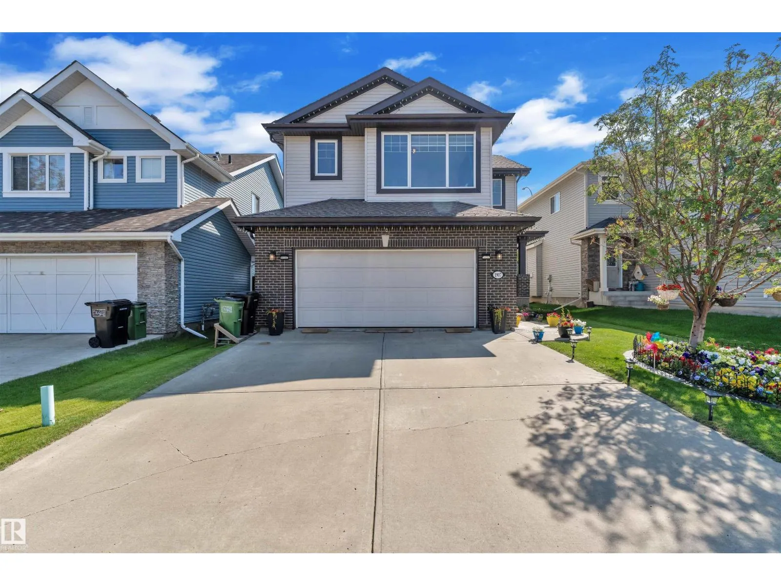 1907 67 ST SW