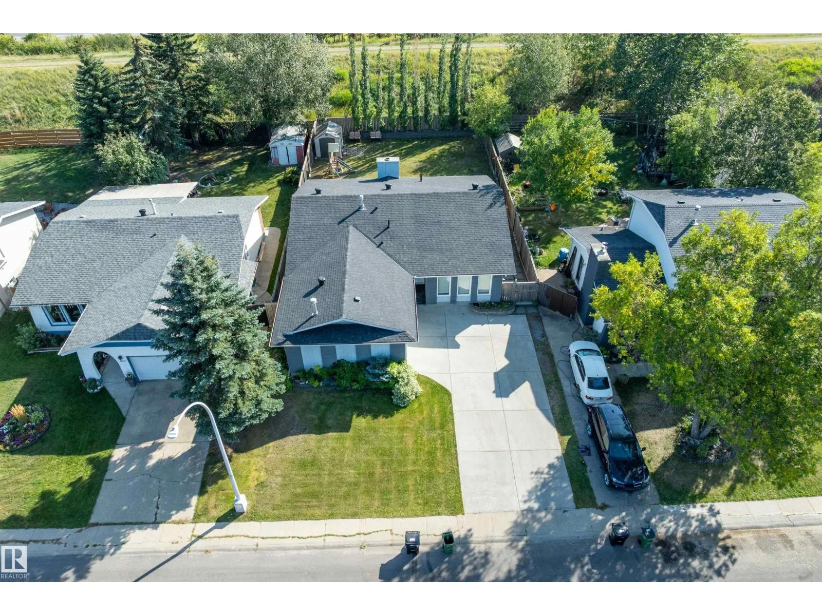 18211 80 AV NW