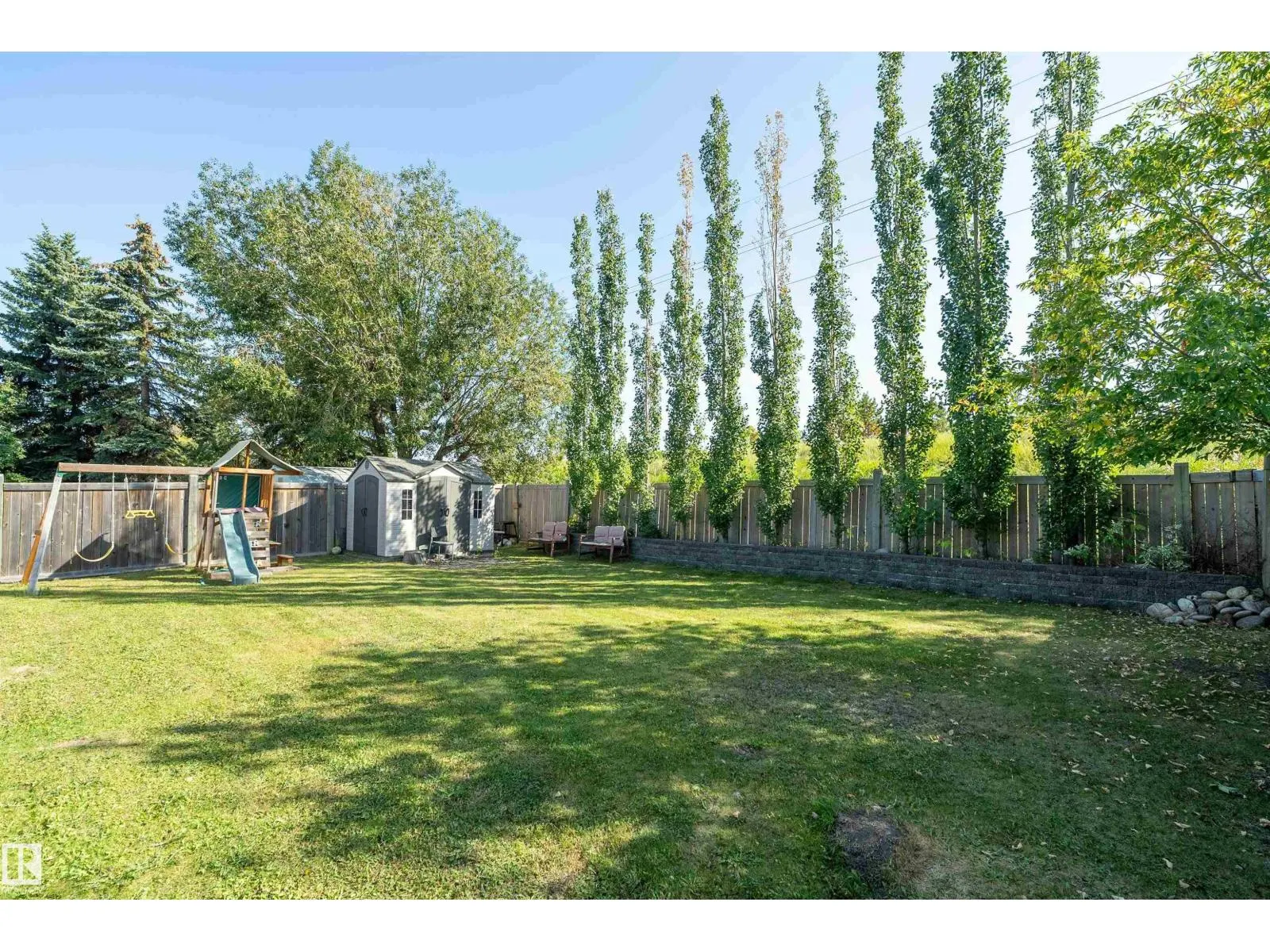 18211 80 AV NW