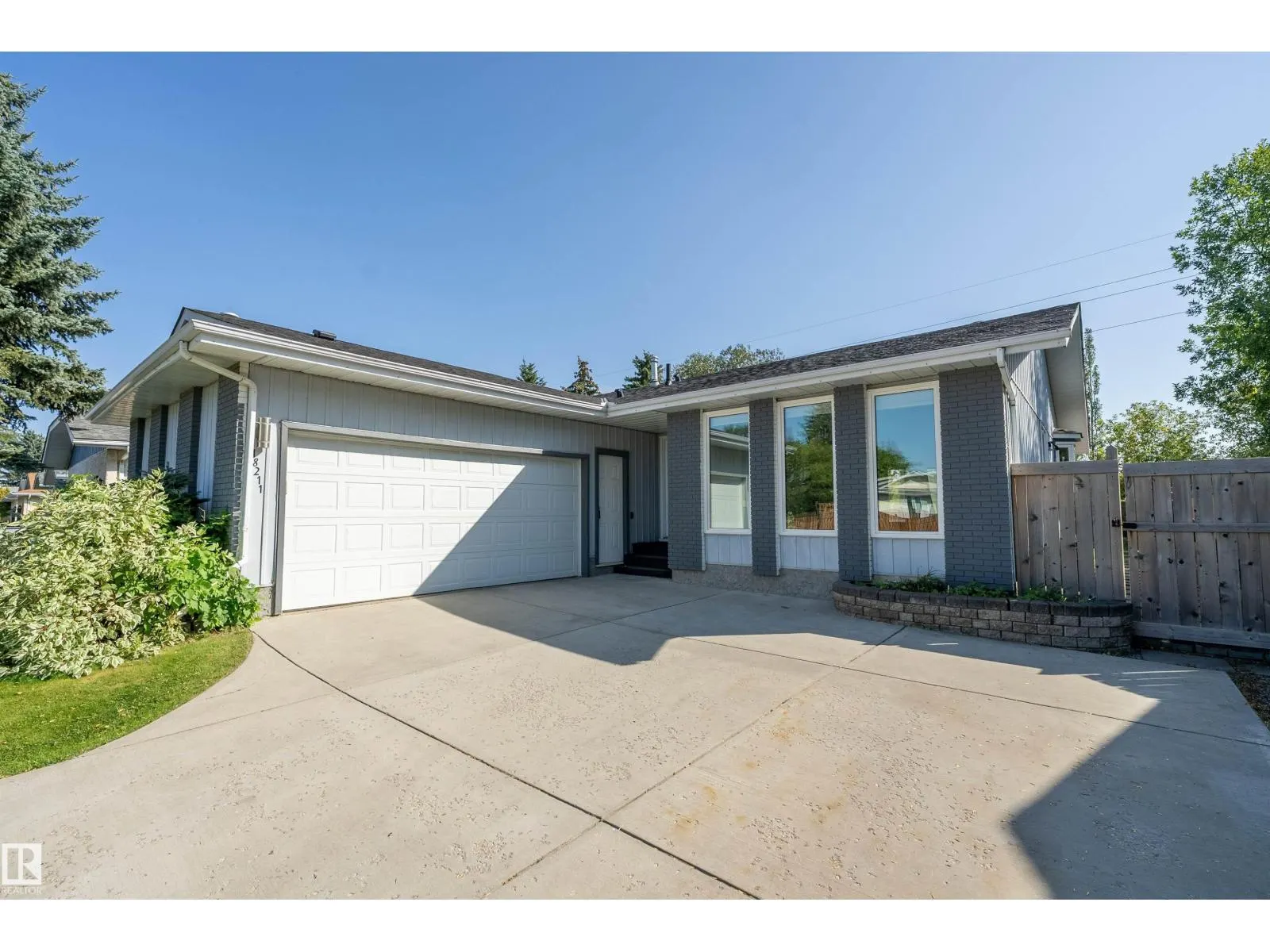 18211 80 AV NW