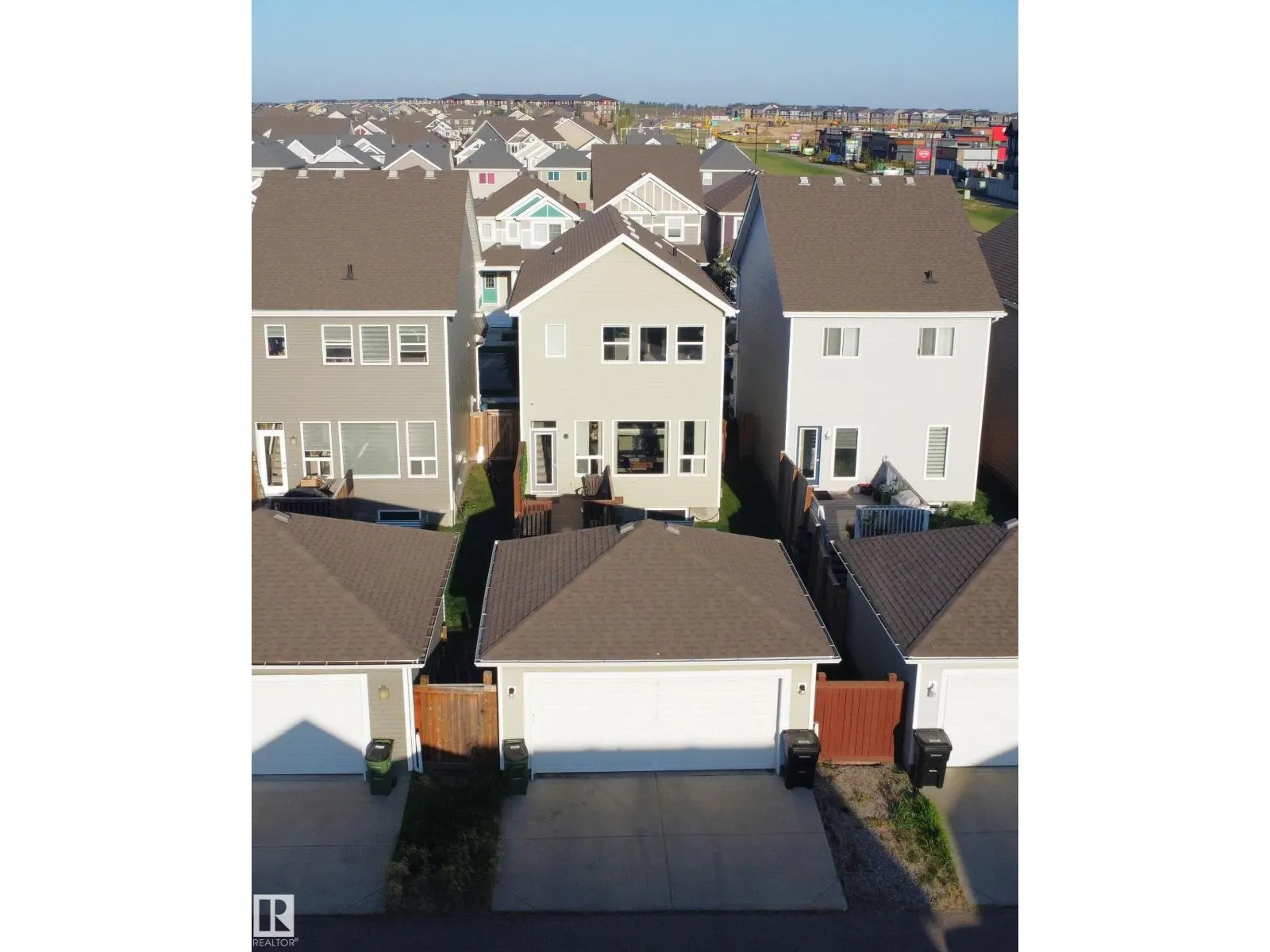 2336 70 ST SW