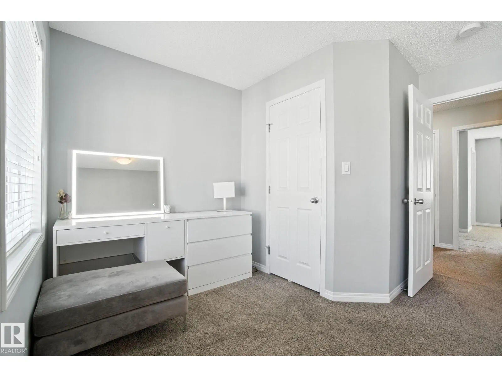 #124 2905 141 ST SW