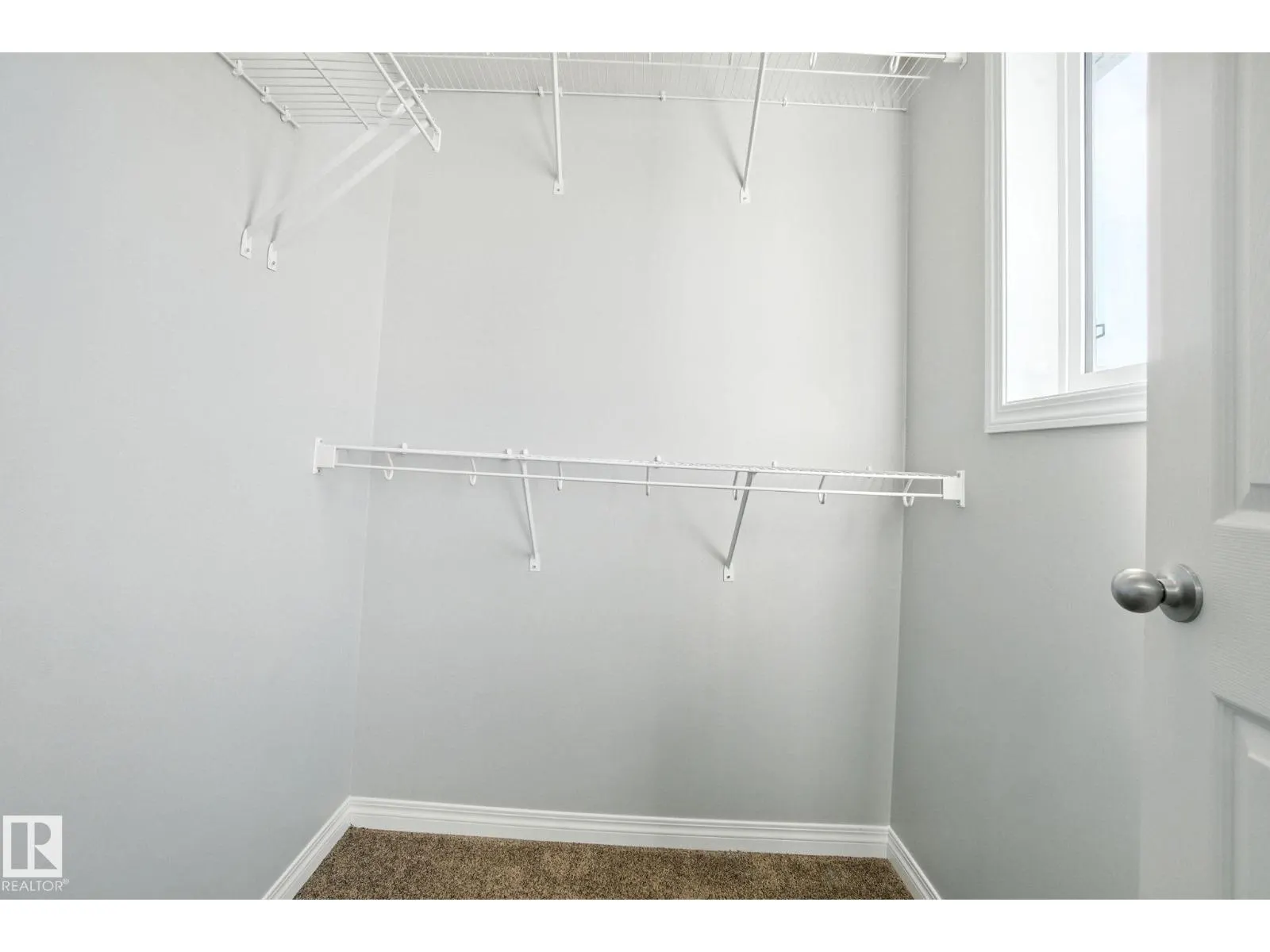#124 2905 141 ST SW