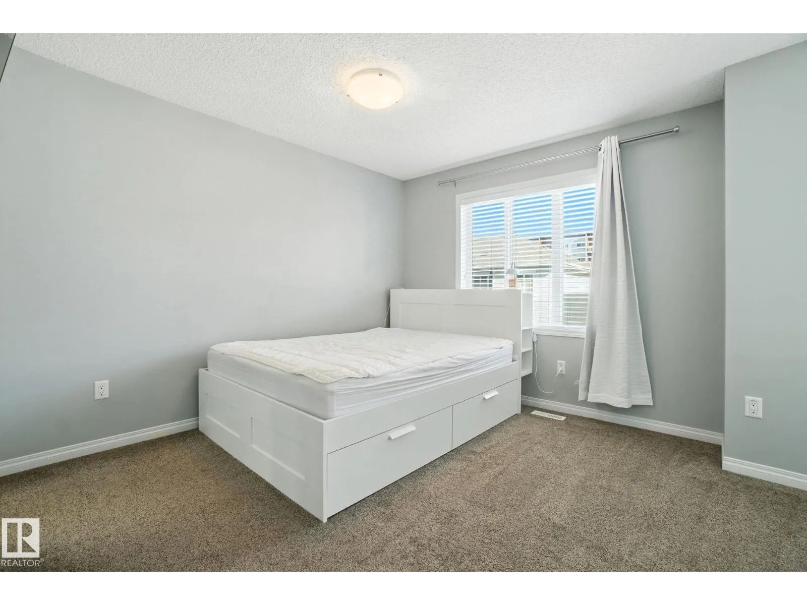 #124 2905 141 ST SW