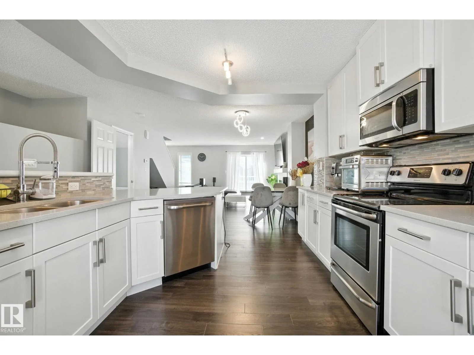 #124 2905 141 ST SW
