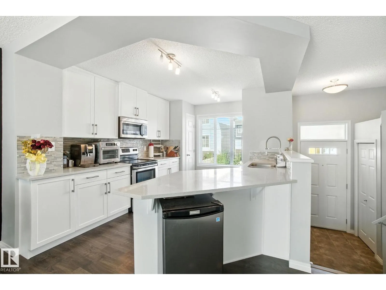 #124 2905 141 ST SW