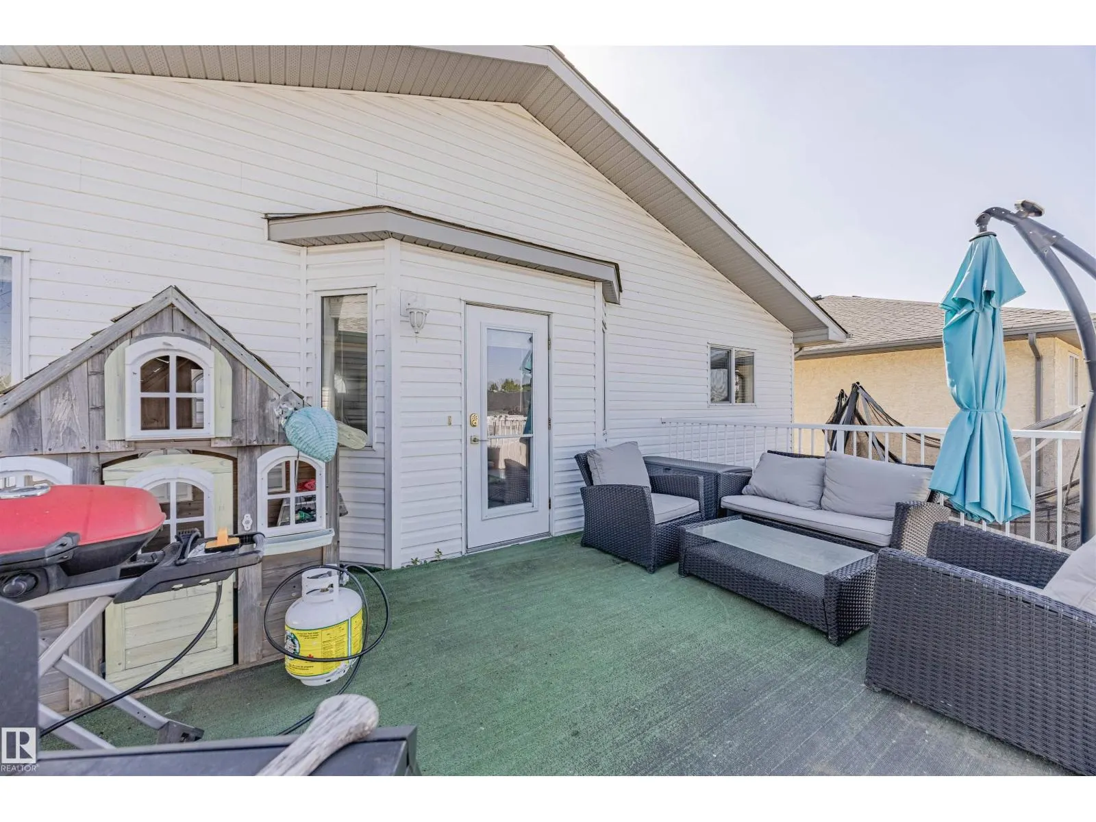 7808 163 AV NW