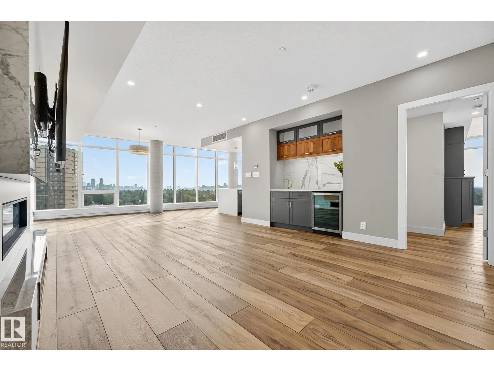 #705 14105 West Block Drive NW