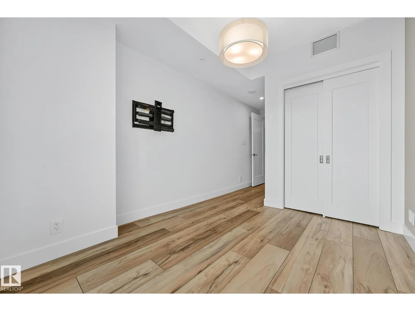 #705 14105 West Block Drive NW