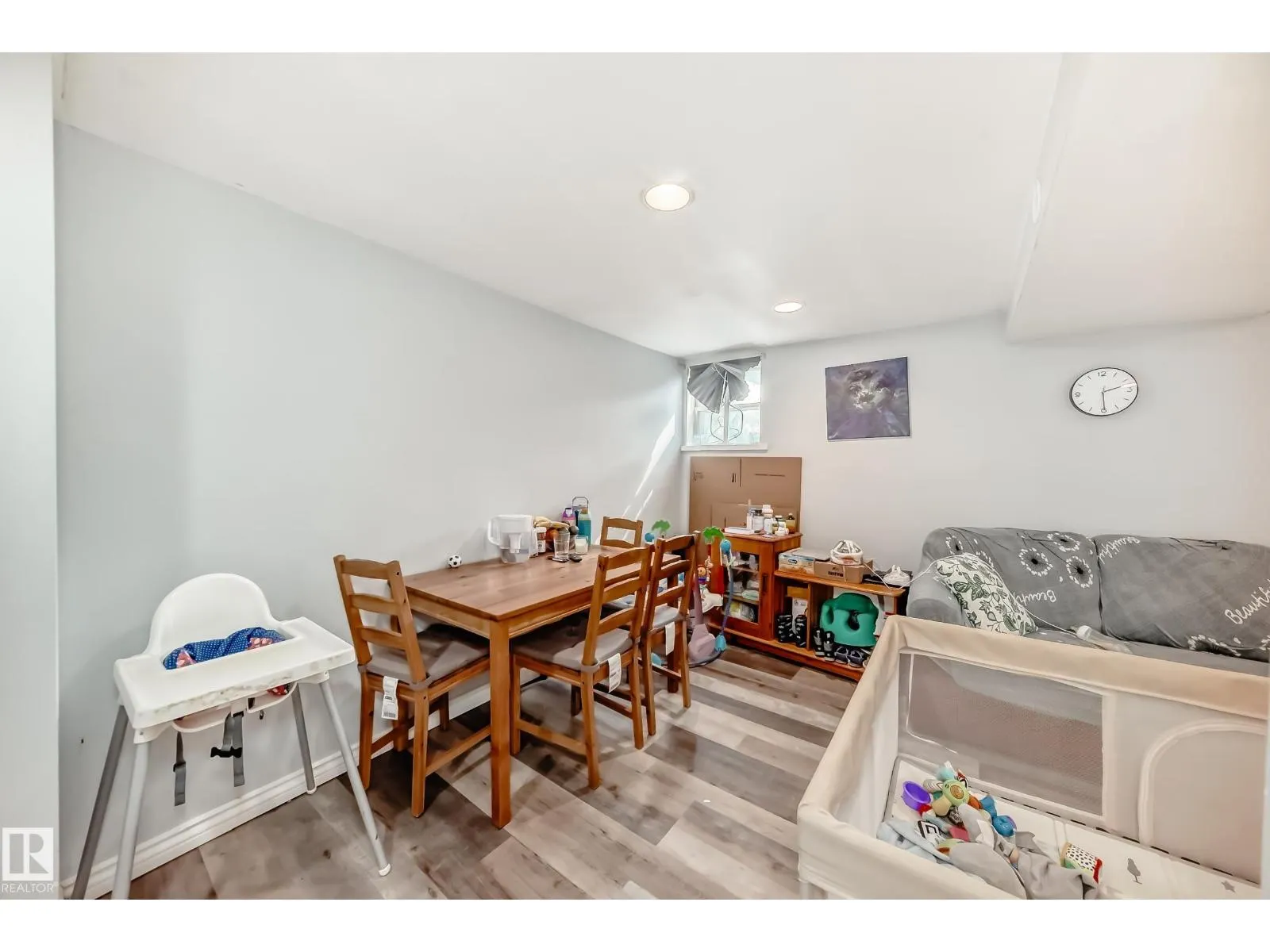 10510 79 AV NW