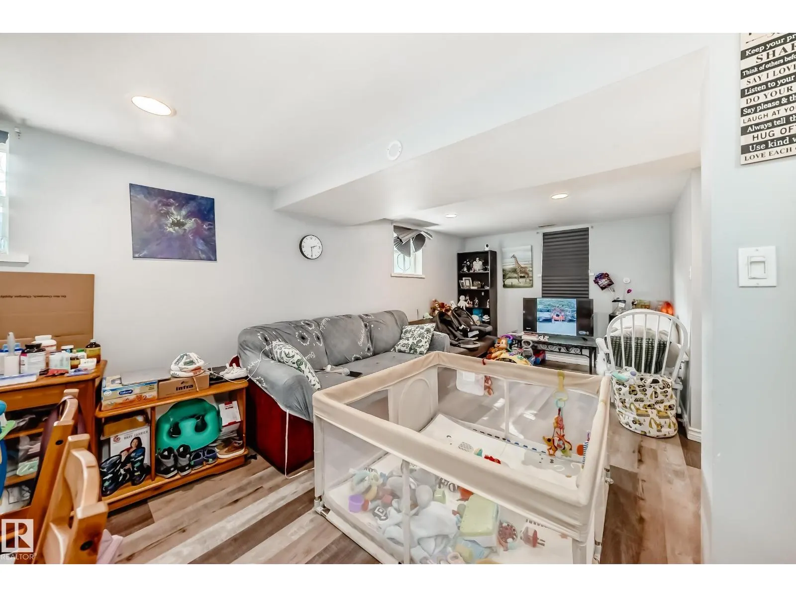 10510 79 AV NW
