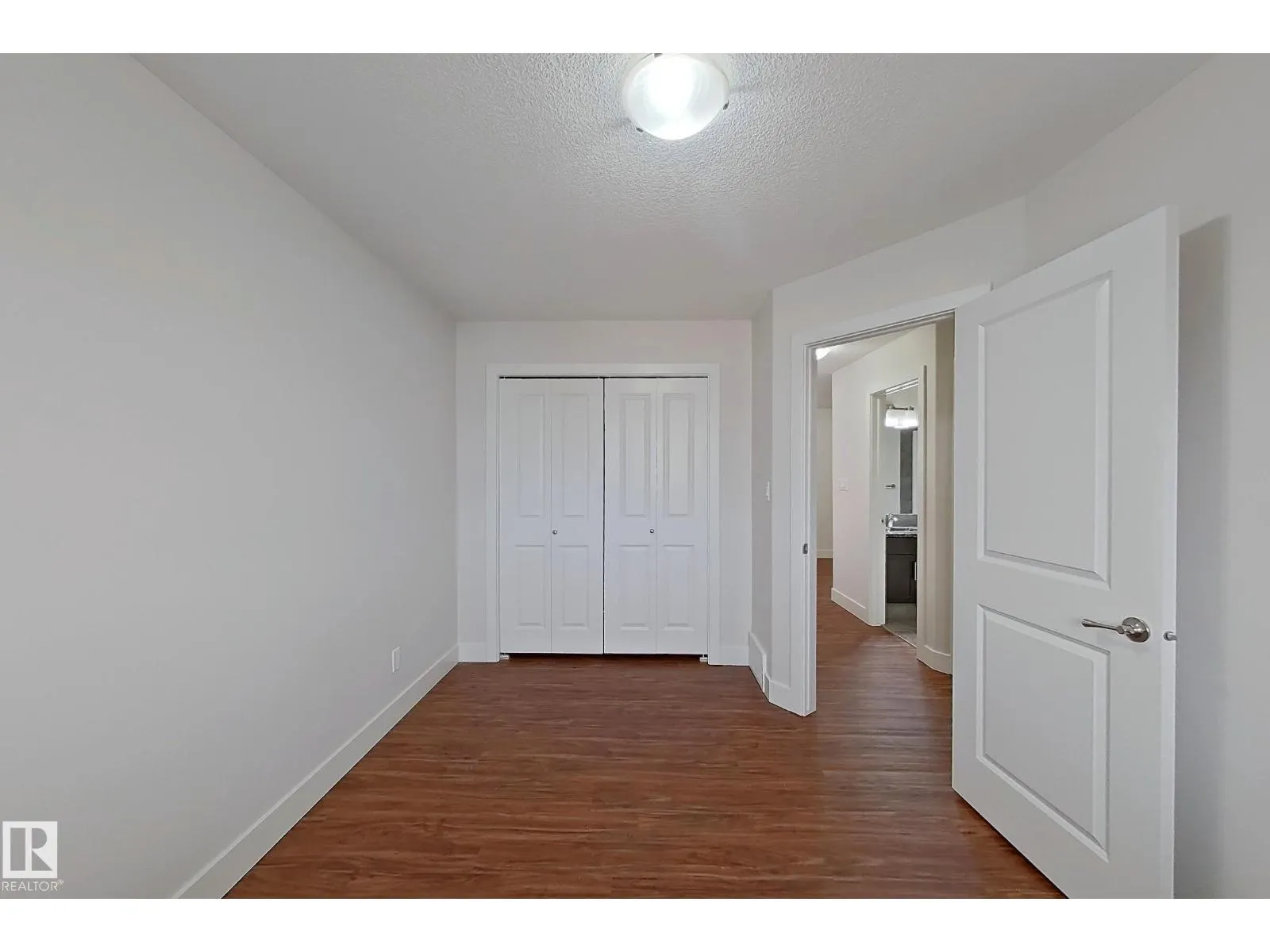 15135 31 ST NW