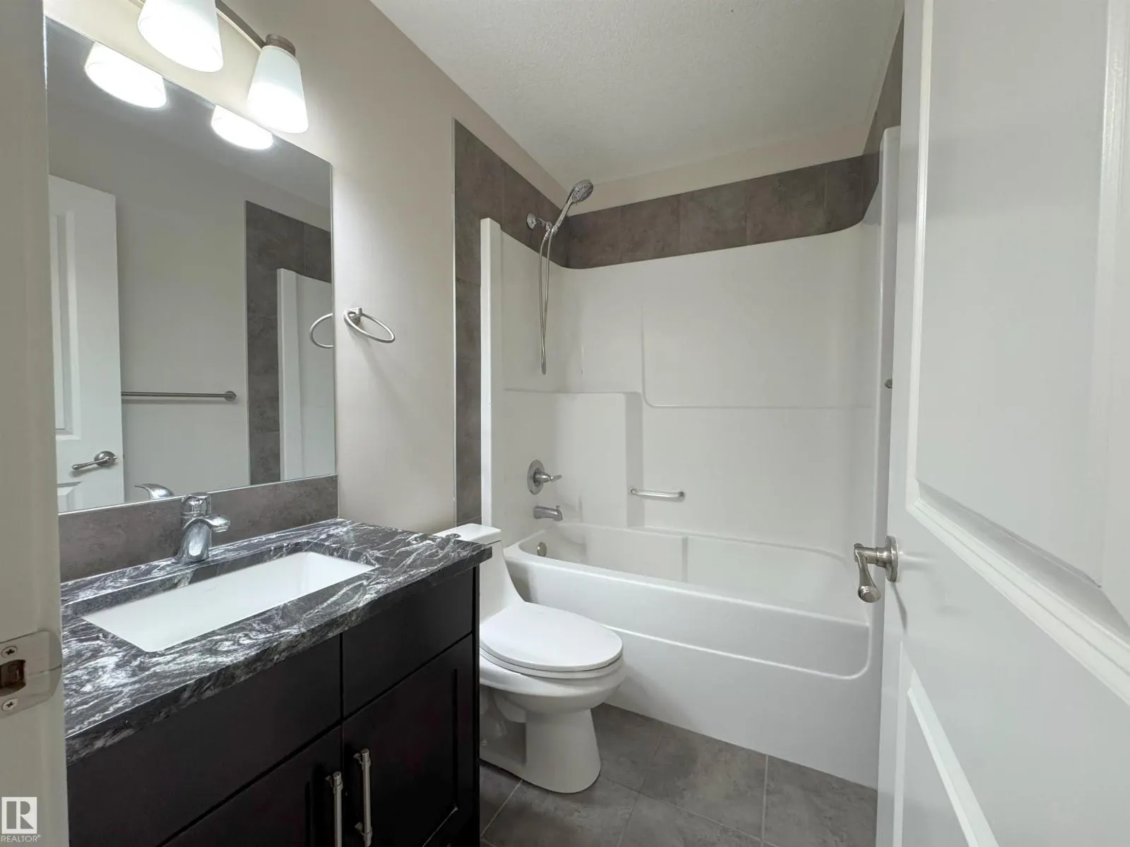 15135 31 ST NW