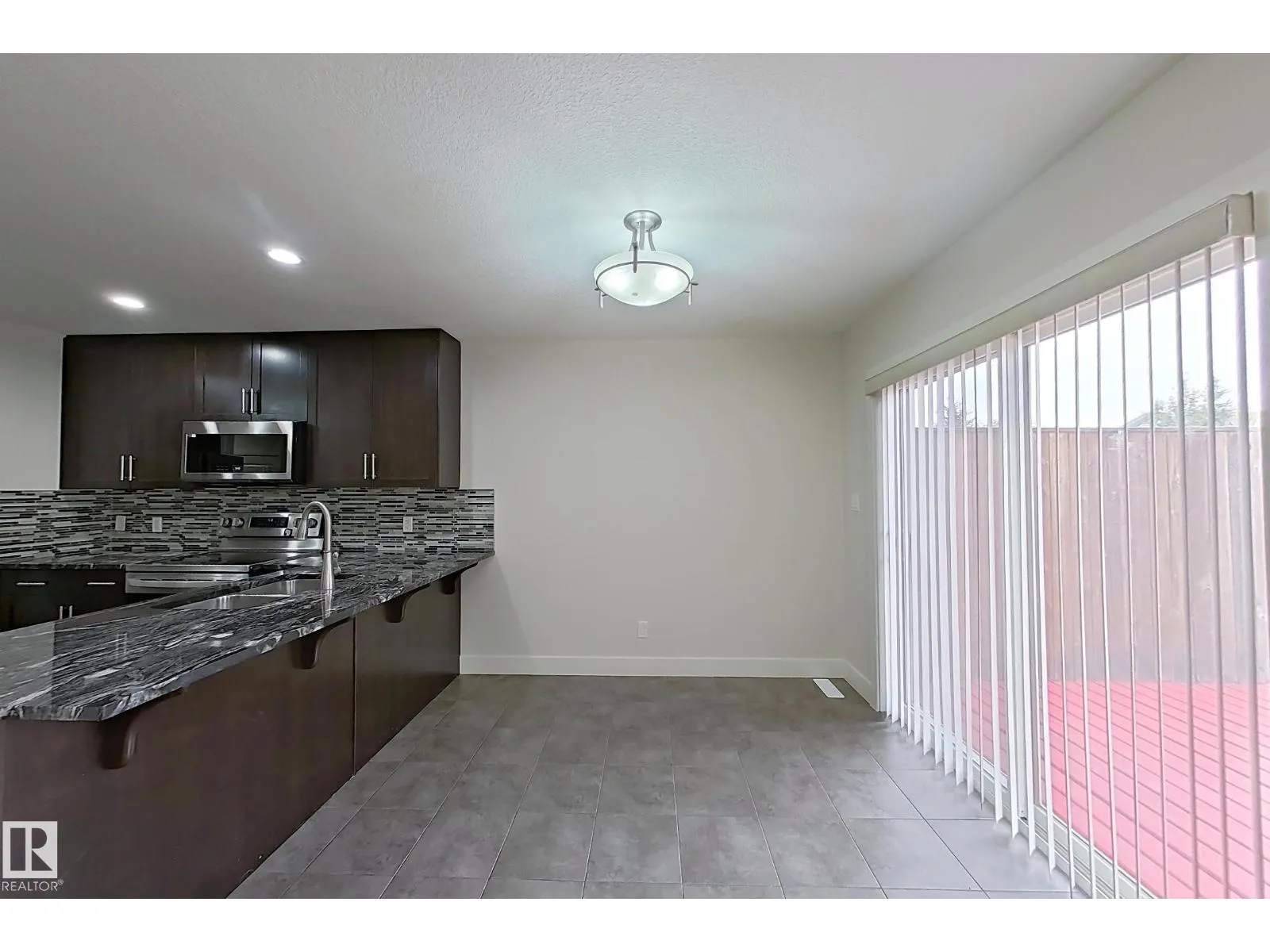 15135 31 ST NW