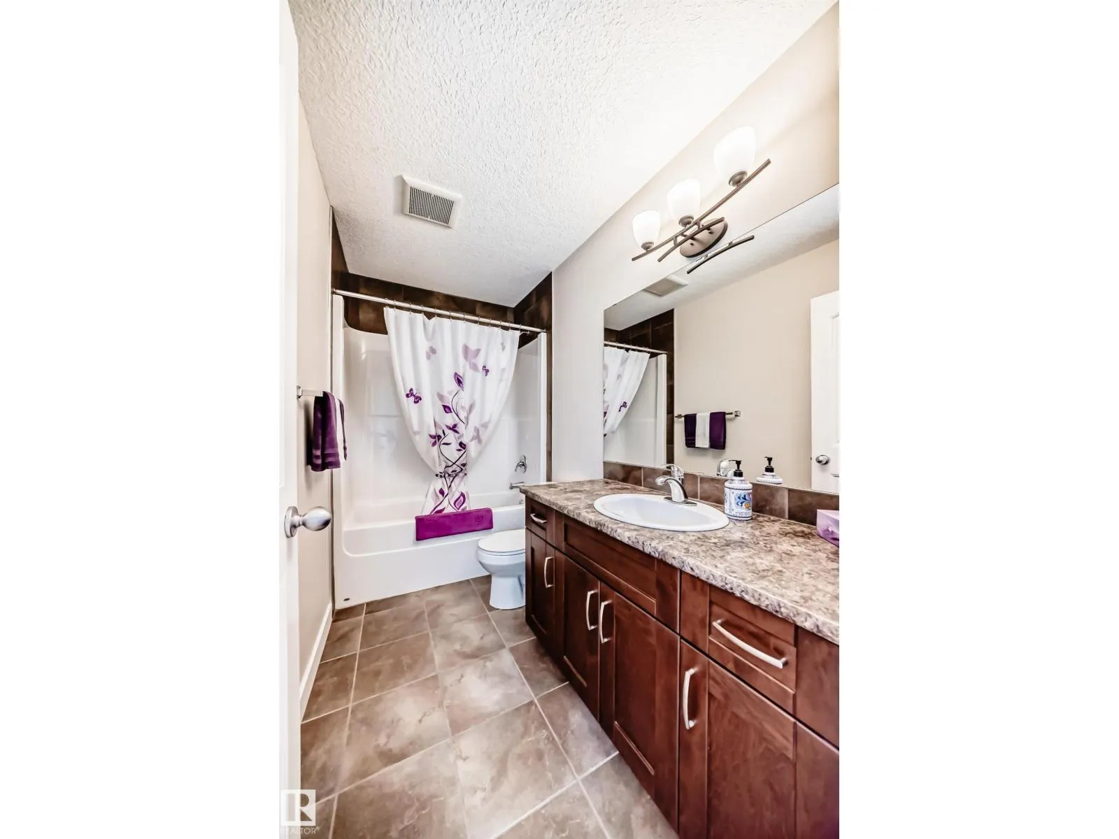 29 HERON CR