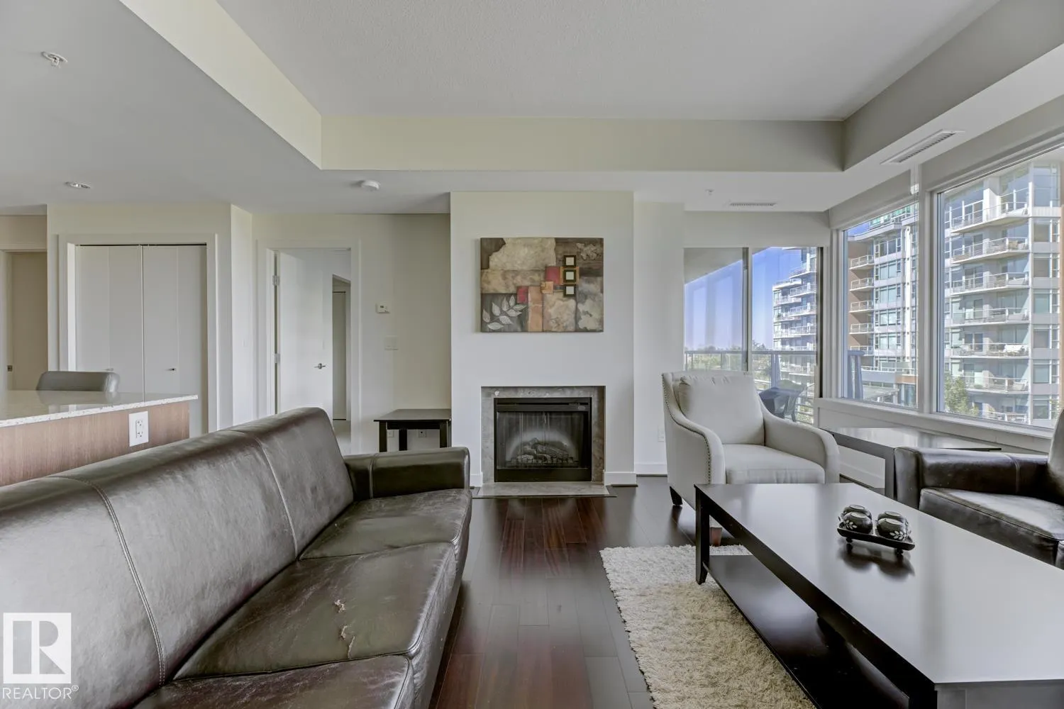 #405 2510 109 ST NW NW