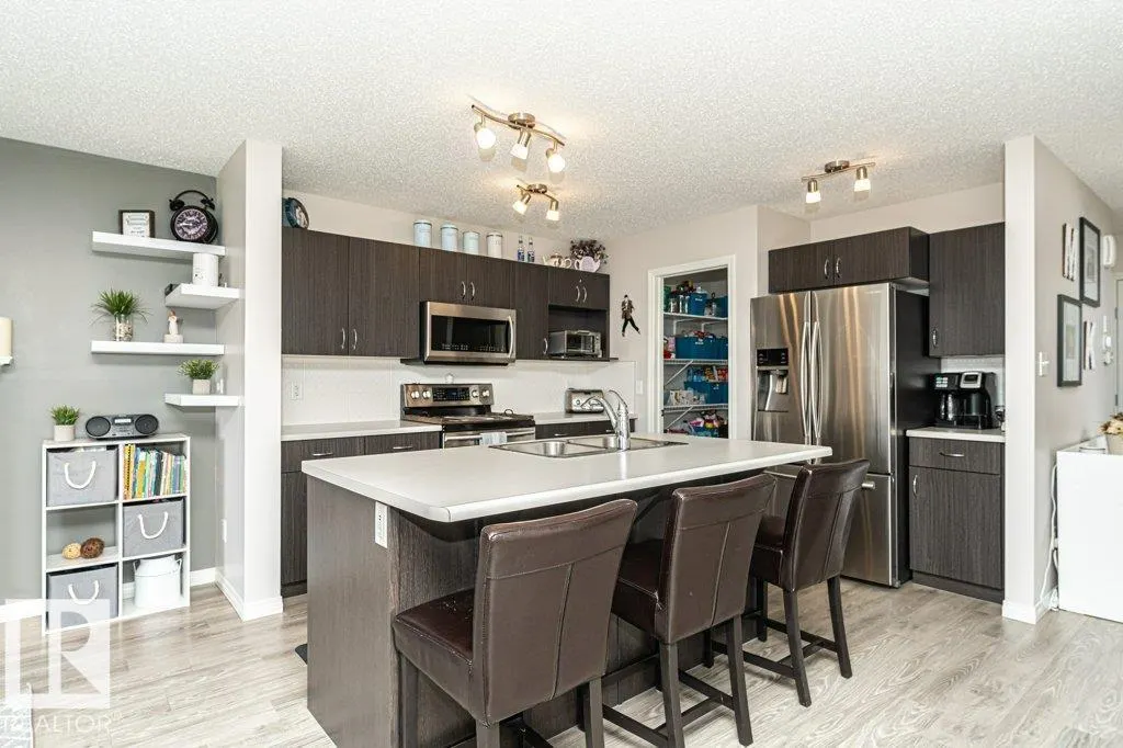 8727 Carson WY SW SW
