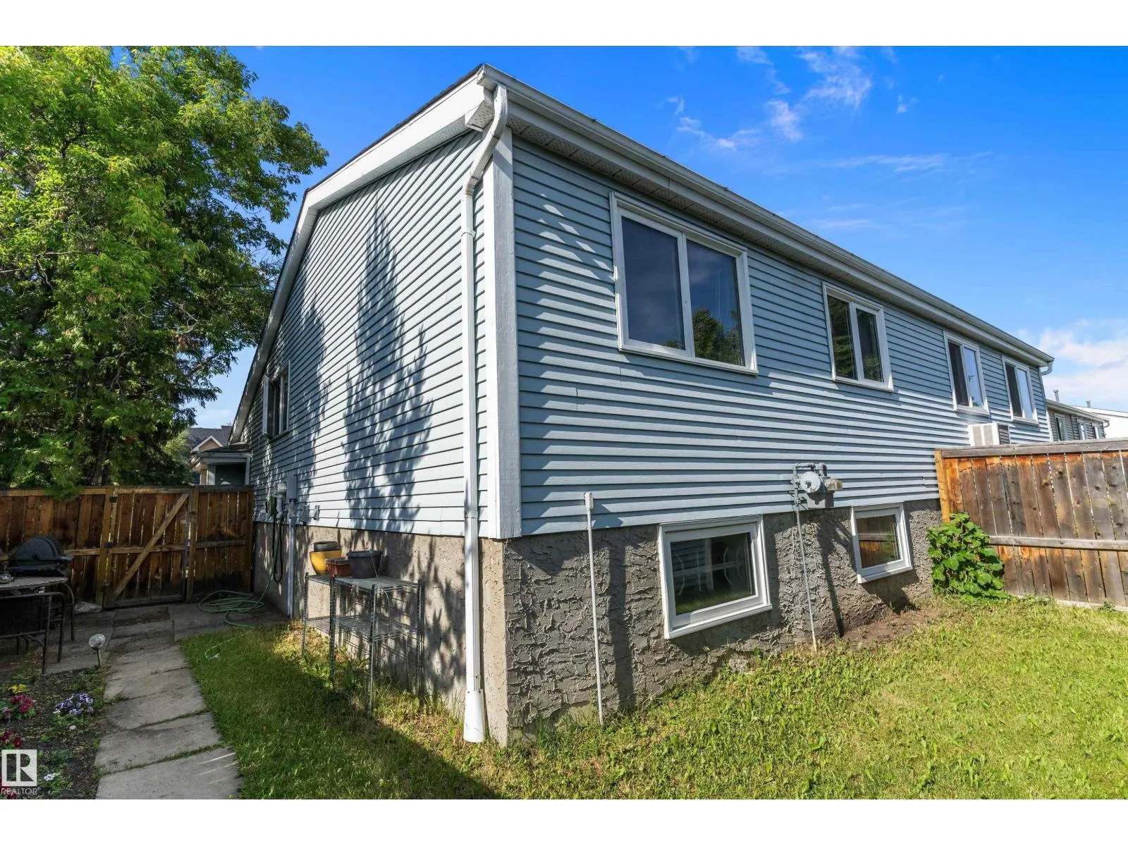 4703 36 AV NW