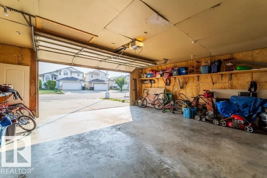 6703 165 AV NW