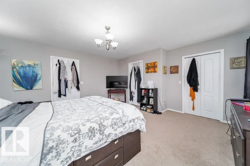 6703 165 AV NW