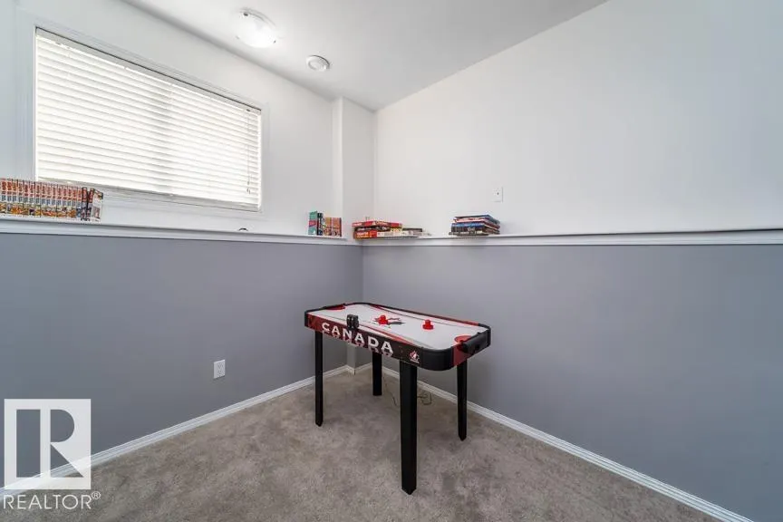 6703 165 AV NW