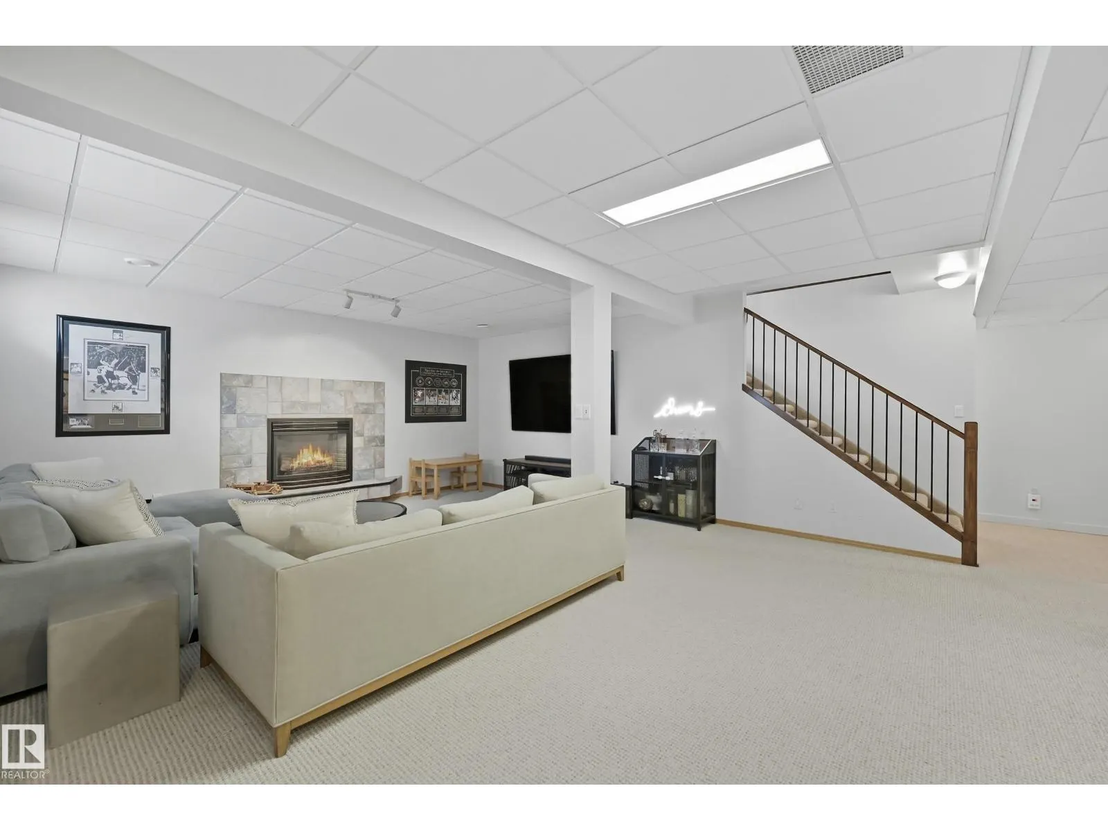 6 PARKWEST CO