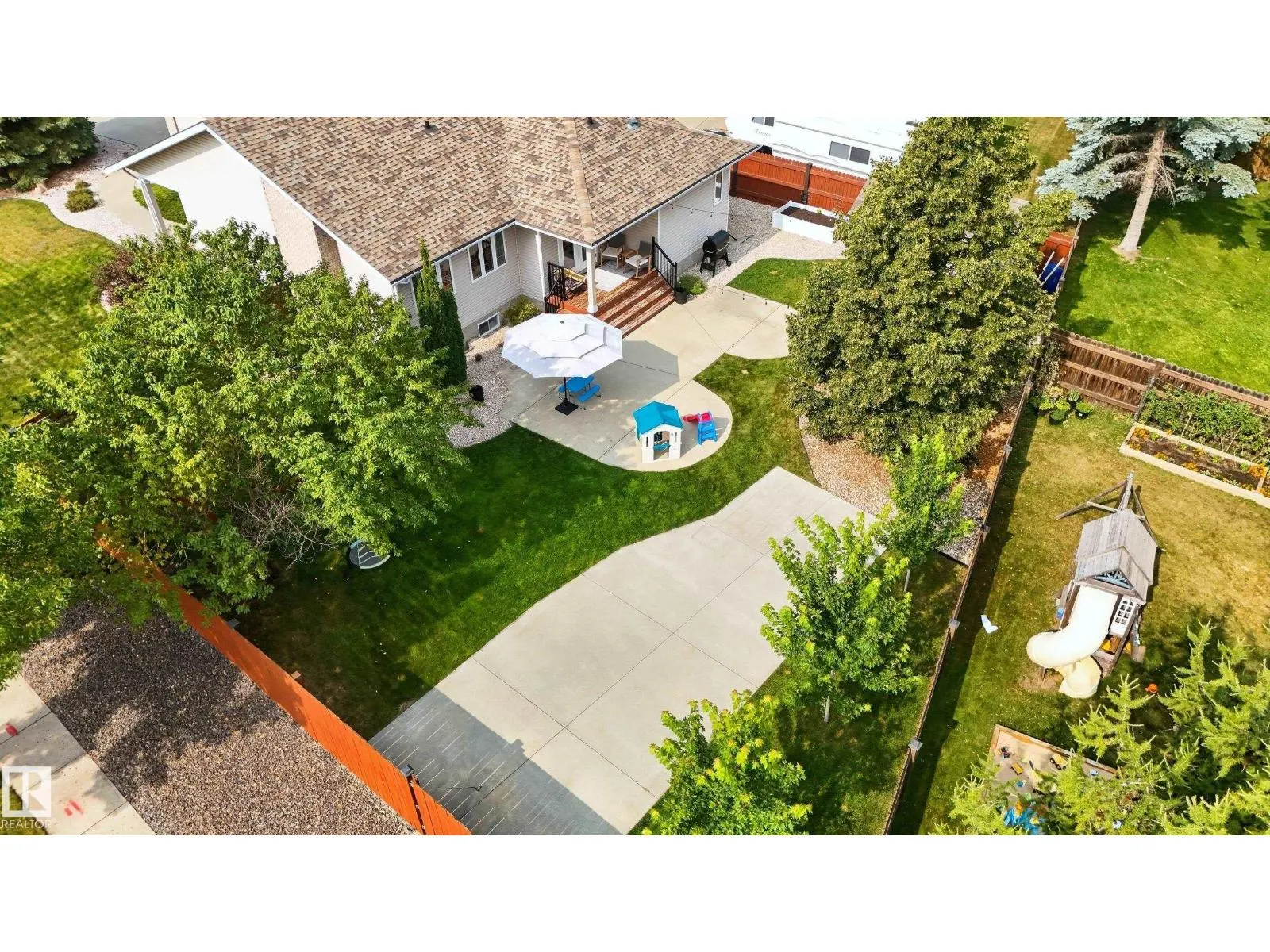 6 PARKWEST CO
