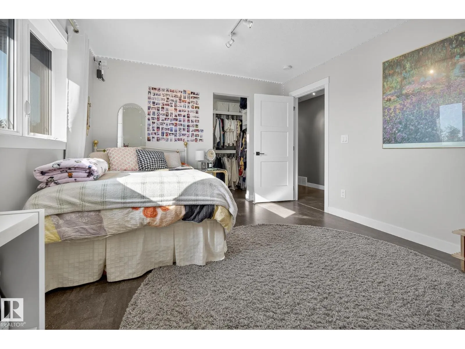 5904 110 ST NW