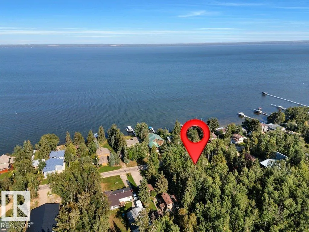 124 Lakeshore DR