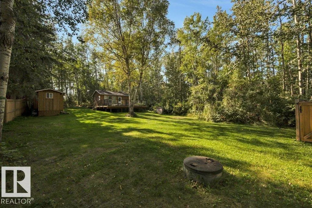 124 Lakeshore DR