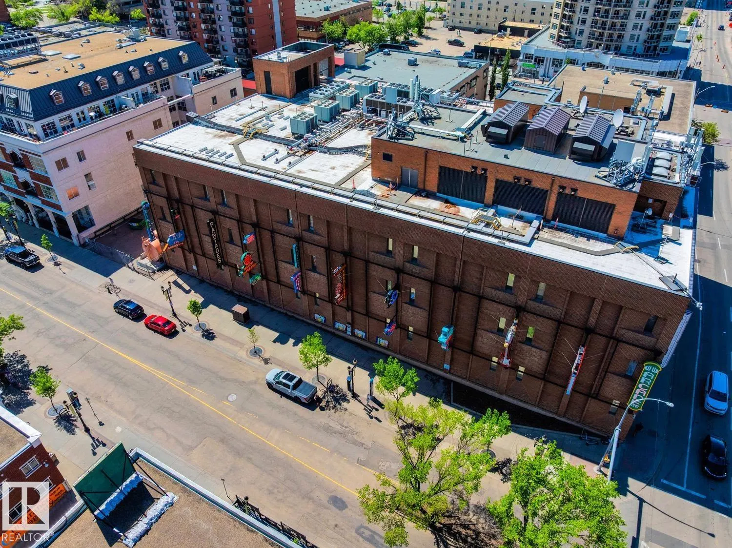 #604 10238 103 ST NW