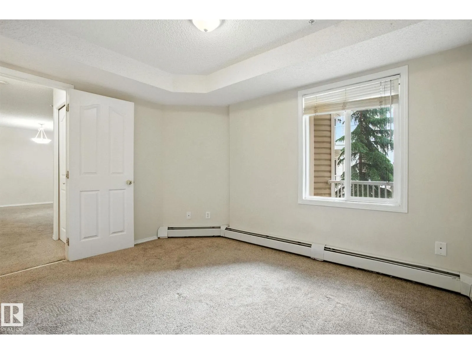 #2207 11214 80 ST NW