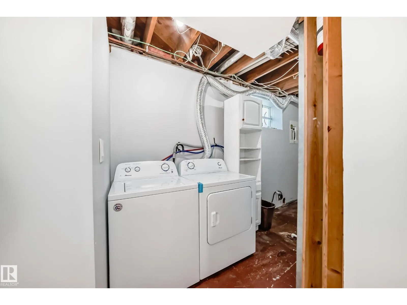4038 113 AV NW