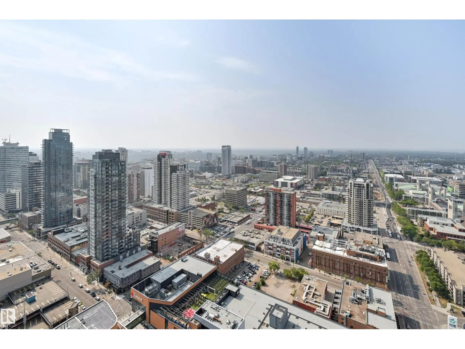 #3412 10360 102 ST NW