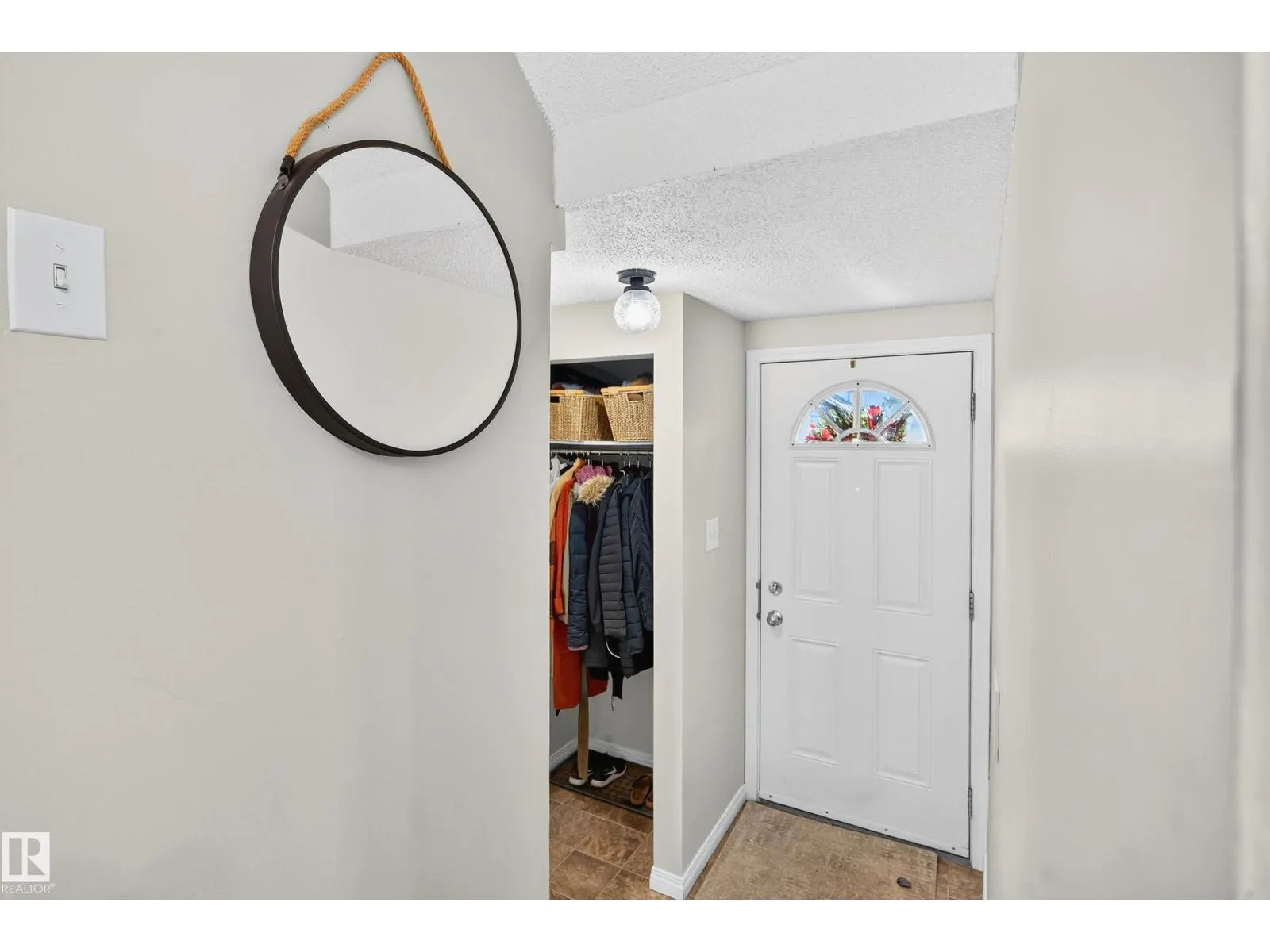 13892 24 ST NW