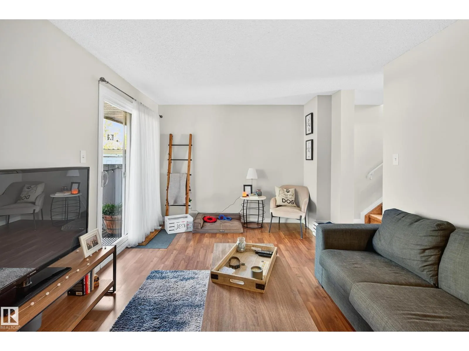 13892 24 ST NW