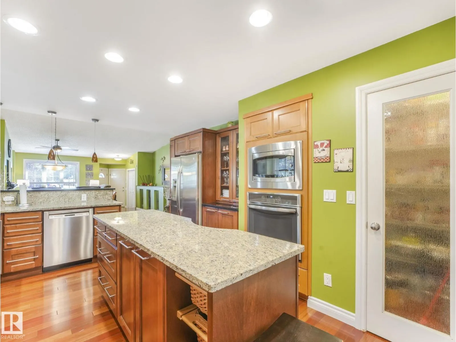 119 DEER RIDGE DR