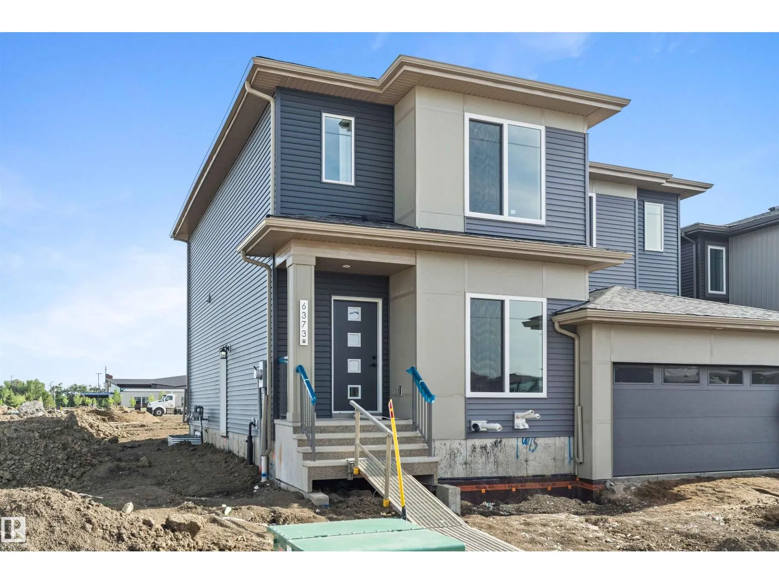 6373 KING WD SW