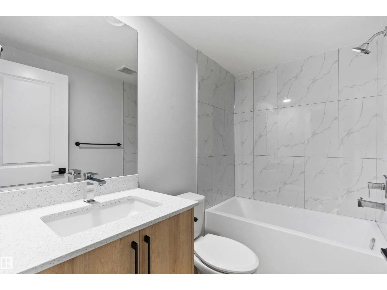 6373 KING WD SW