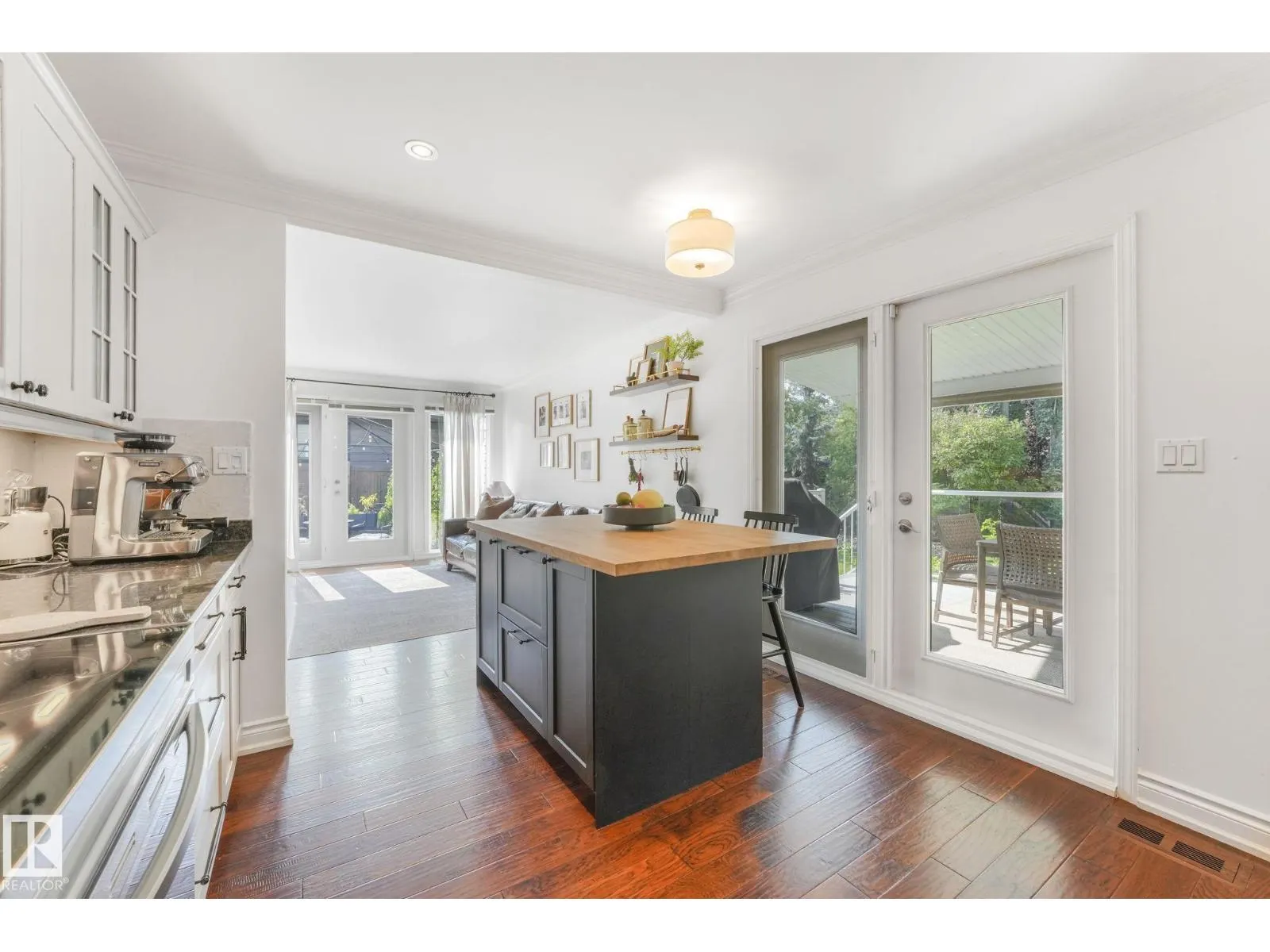 6 WHEATSTONE CR