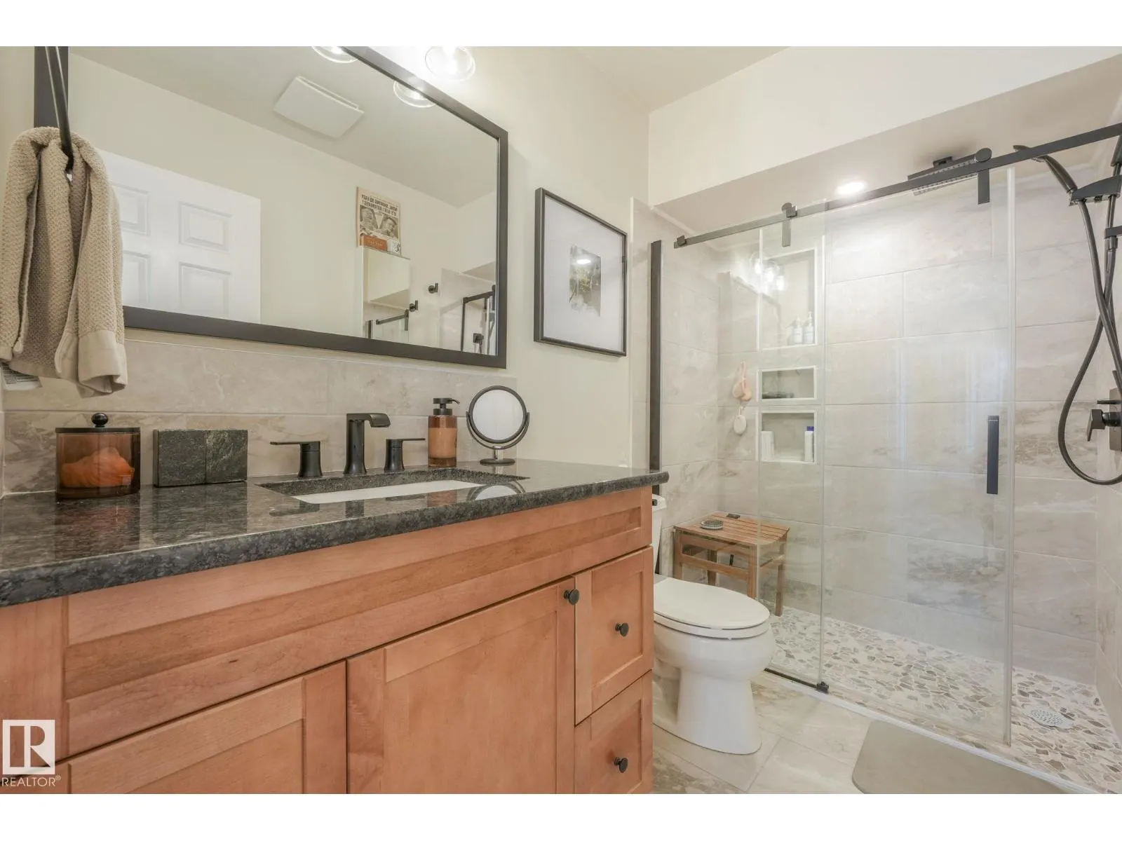 6 WHEATSTONE CR