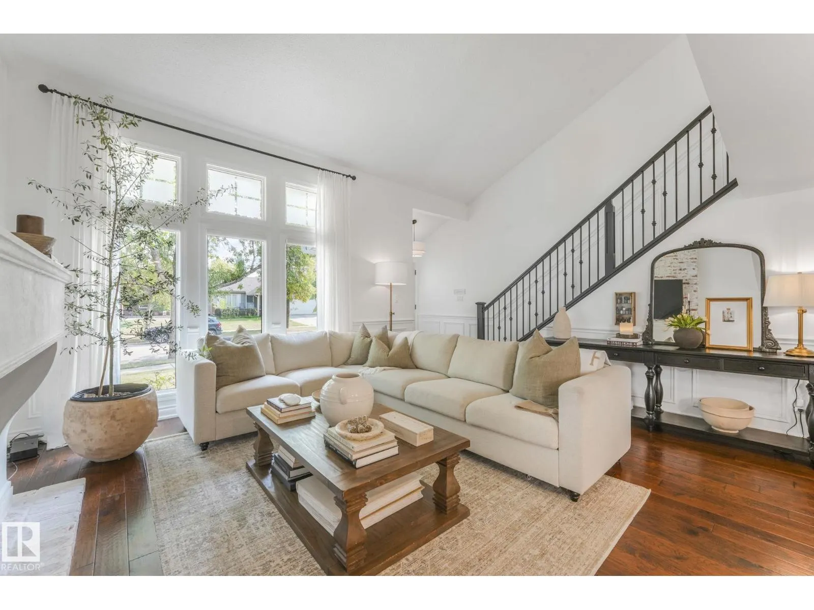 6 WHEATSTONE CR