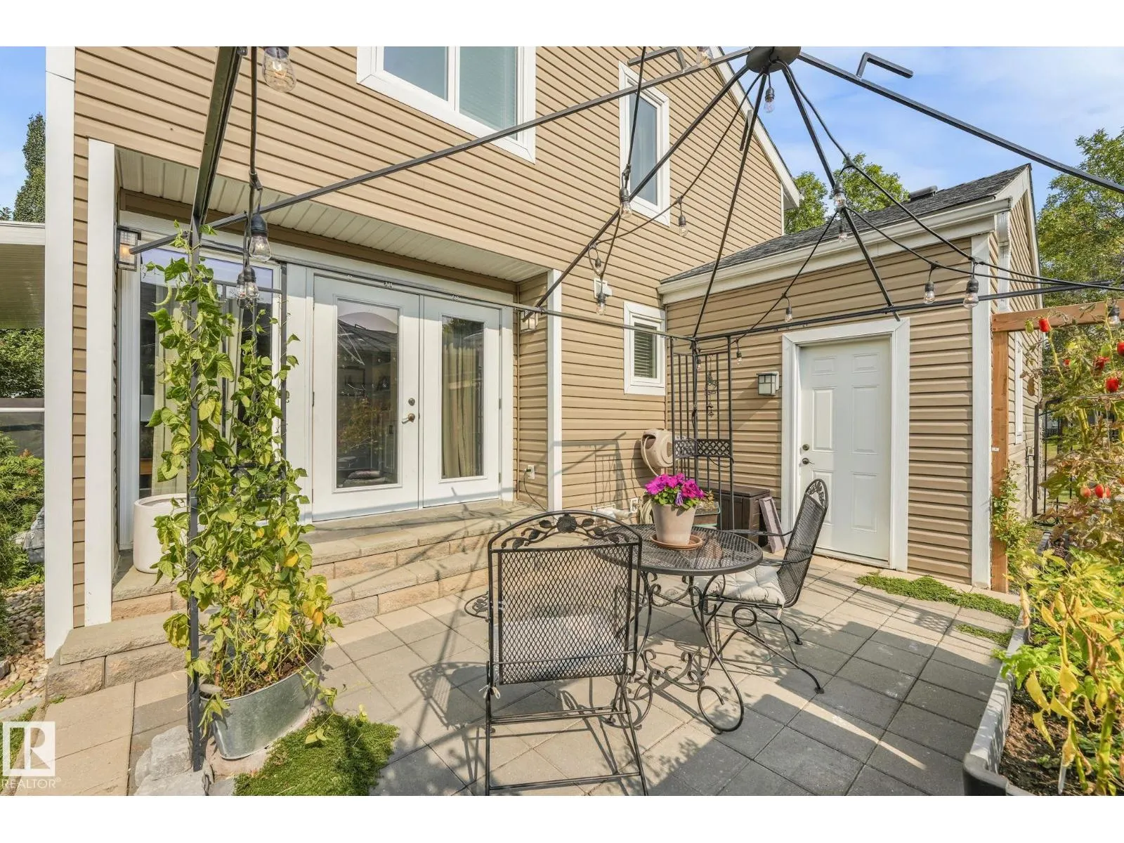 6 WHEATSTONE CR